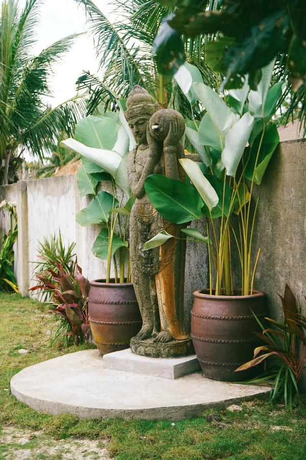 Villa Juan - A Beach Front Villa In General Luna Siargao Bagian luar foto
