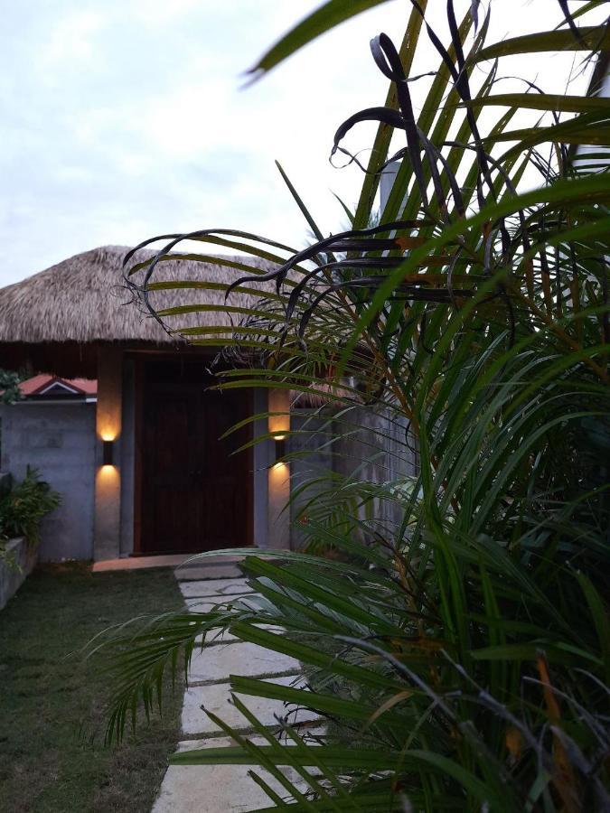 Villa Juan - A Beach Front Villa In General Luna Siargao Bagian luar foto